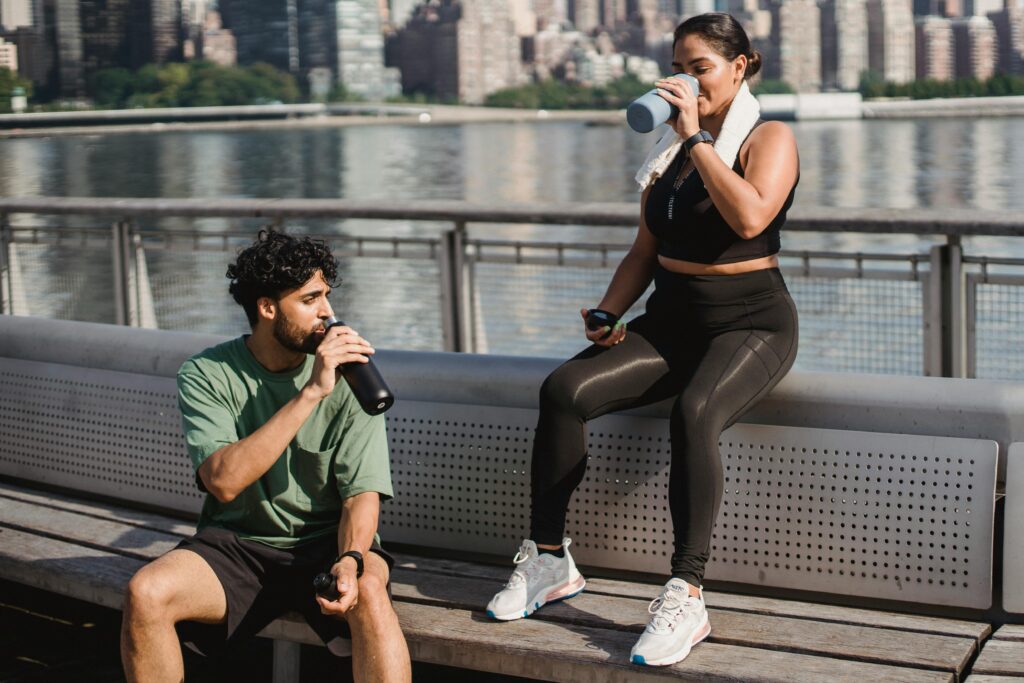 pexels-ketut-subiyanto-5038872-min Mantener un estilo de vida saludable
